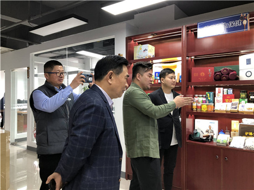 微達國際周總來我公司參觀交流